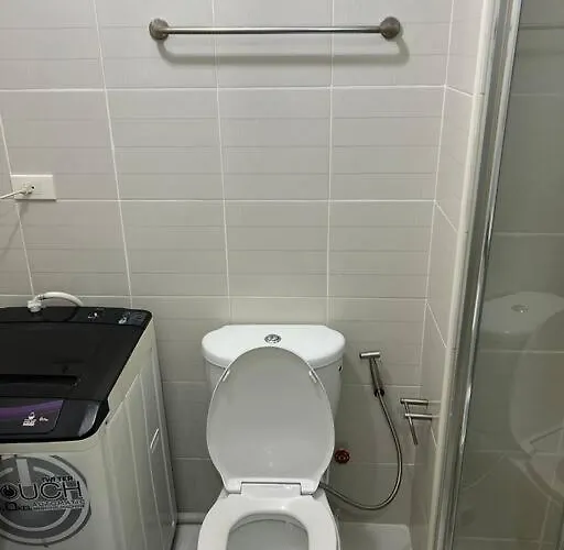 Jazz Residences - 1 Bedroom With Balcony - Cable, Wifi & Netflix Apartment *